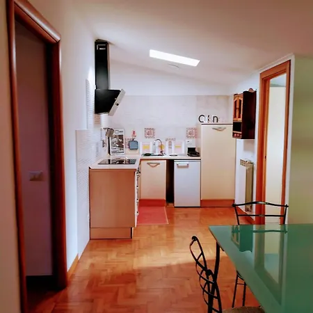 Testoni Lt Apartment Rome